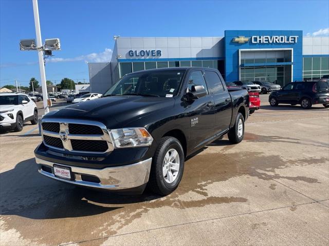2023 RAM 1500 Classic SLT Crew Cab 4x2 57 Box