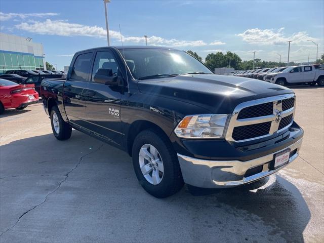 2023 RAM 1500 Classic SLT Crew Cab 4x2 57 Box