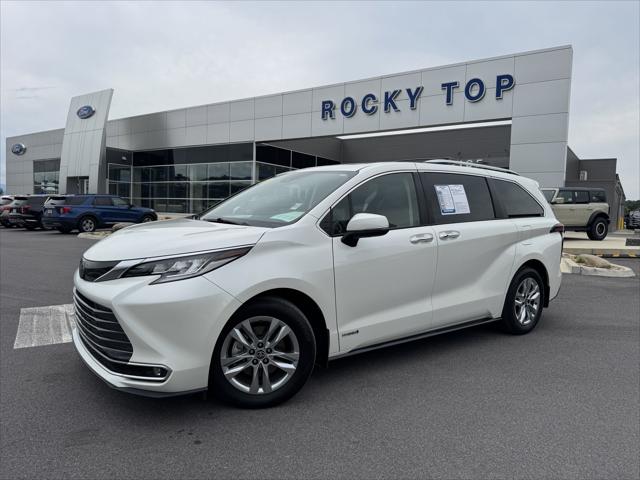 2021 Toyota Sienna Limited