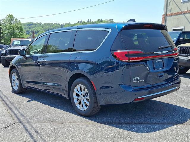 2025 Chrysler Pacifica PACIFICA SELECT AWD