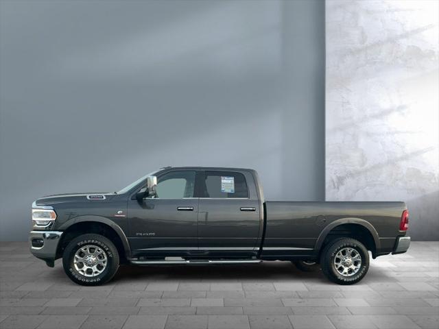 2021 RAM 3500 Laramie Crew Cab 4x4 8 Box