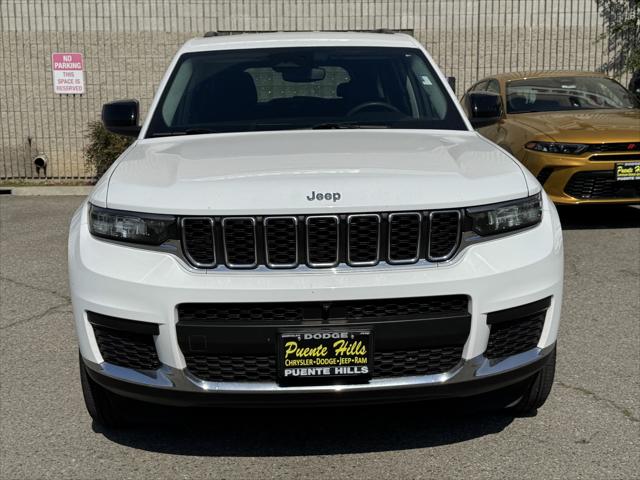 2023 Jeep Grand Cherokee L Laredo 4x4
