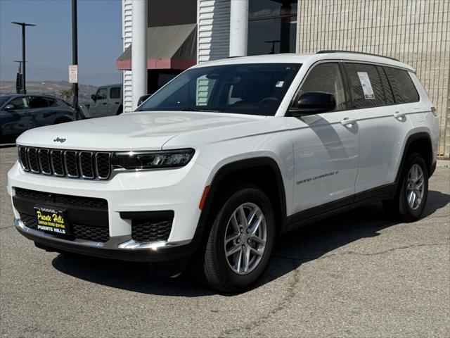2023 Jeep Grand Cherokee L Laredo 4x4