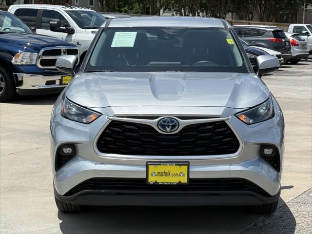 2022 Toyota Highlander Hybrid LE