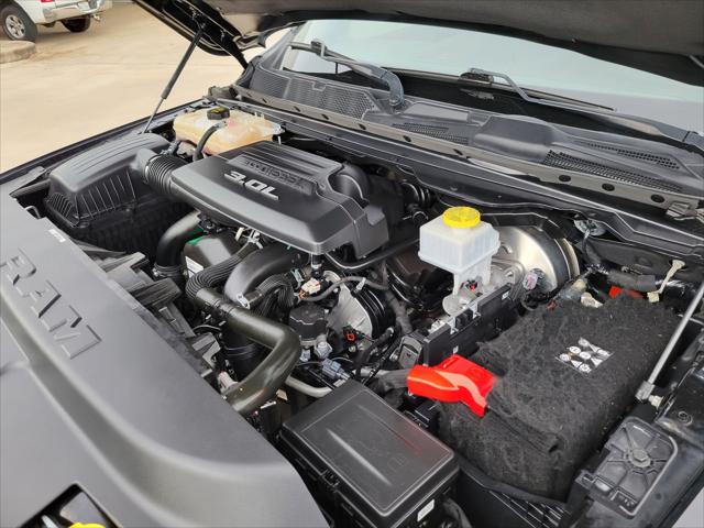 2023 RAM 1500 Lone Star Crew Cab 4x4 57 Box