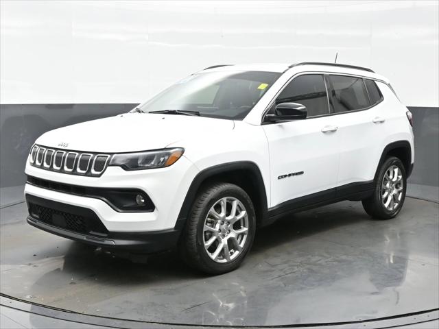 2022 Jeep Compass Latitude Lux 4x4