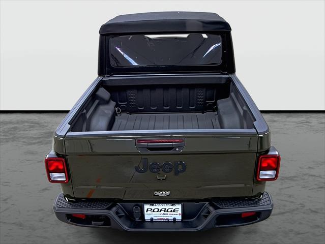 2022 Jeep Gladiator Sport S 4x4