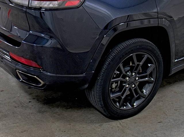 2024 Jeep Grand Cherokee Anniversary Edition