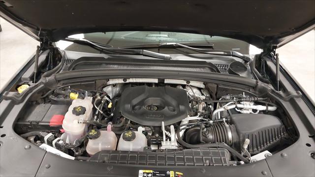 2024 Jeep Grand Cherokee Anniversary Edition