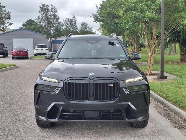 2024 BMW X7 M60i 2024 BMW X7 M60i
