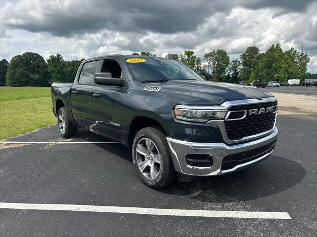 2025 RAM Ram 1500 RAM 1500 TRADESMAN CREW CAB 4X4 57 BOX