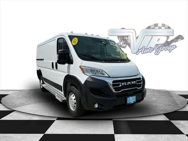 2023 RAM ProMaster 2500 Cargo Van Low Roof 136 WB