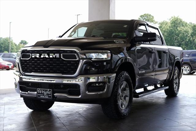2025 RAM 1500 Lone Star Crew Cab 4x4 57 Box