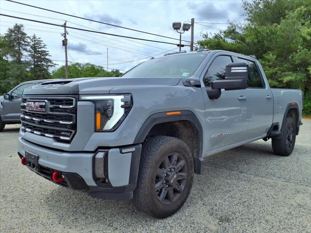 2024 GMC Sierra 2500HD 4WD Crew Cab Standard Bed AT4