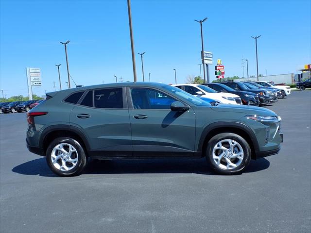 2025 Chevrolet Trax FWD LS