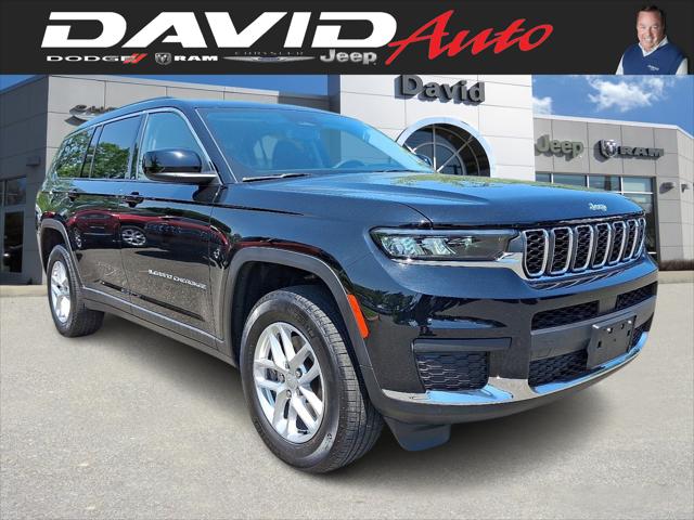 2023 Jeep Grand Cherokee L Laredo 4x4