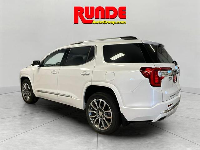 2023 GMC Acadia AWD Denali