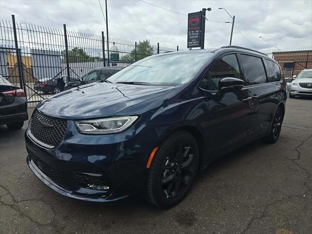 2025 Chrysler Pacifica Limited