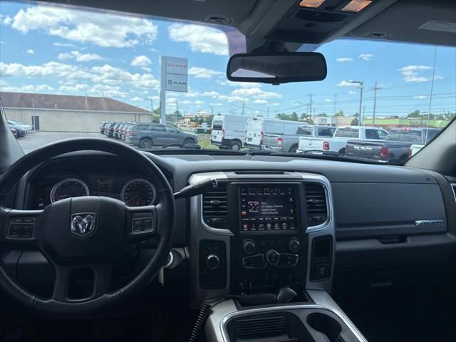 2017 RAM 2500 Big Horn Crew Cab 4x4 64 Box