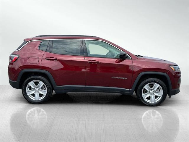 2022 Jeep Compass Latitude FWD