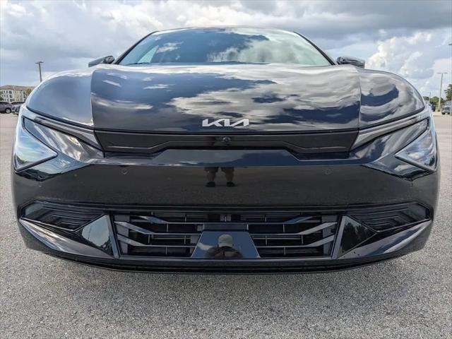 2025 Kia EV6 Wind