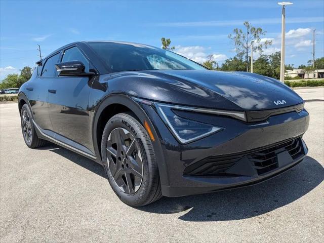 2025 Kia EV6 Light Long Range