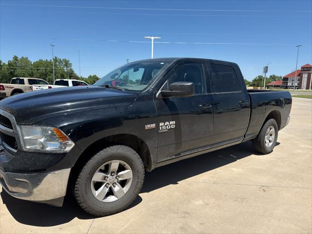 2019 RAM 1500 Classic SLT Crew Cab 4x2 64 Box