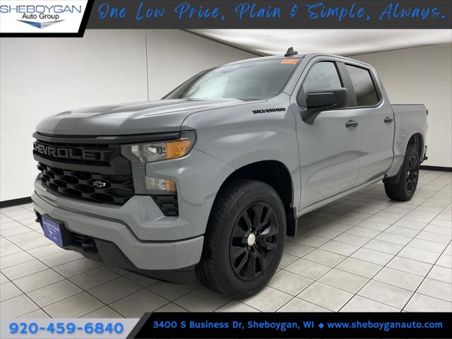 2024 Chevrolet Silverado 1500 4WD Crew Cab Short Bed Custom