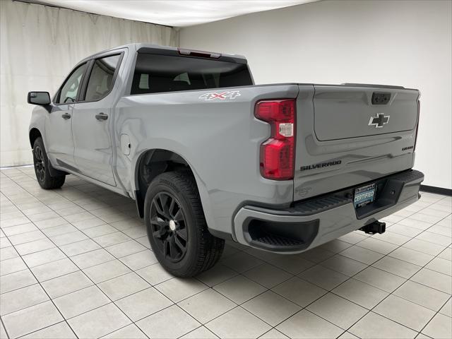 2024 Chevrolet Silverado 1500 4WD Crew Cab Short Bed Custom