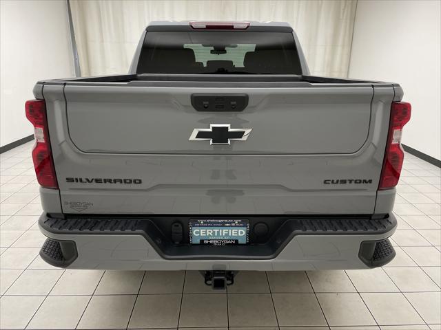 2024 Chevrolet Silverado 1500 4WD Crew Cab Short Bed Custom