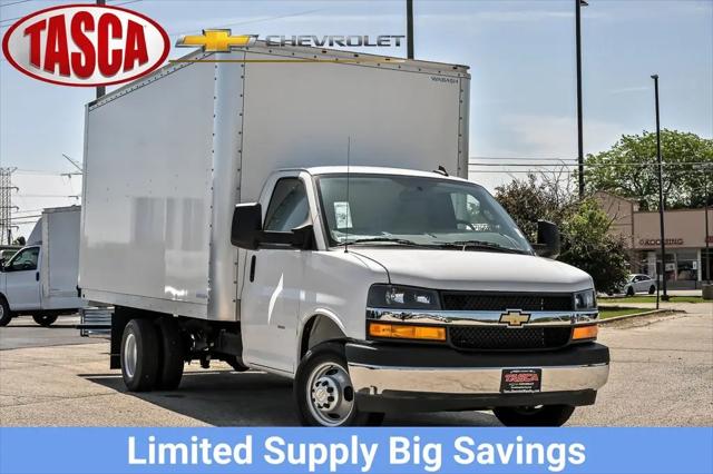 2025 Chevrolet Express Cutaway Work Van for sale in Wheeling, IL