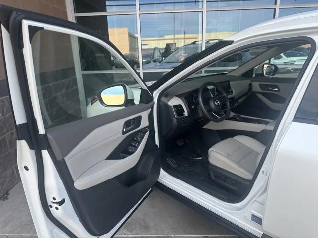 2023 Nissan Rogue SL FWD