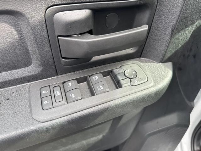 2025 Ram 2500 Tradesman Crew Cab 4x4 6'4" Box