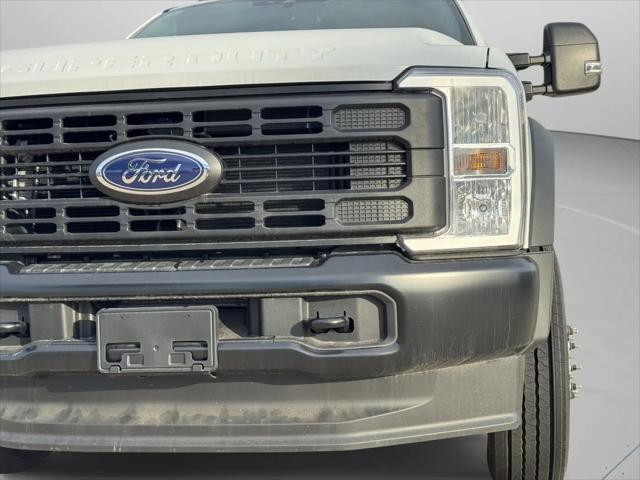 2025 Ford 600 XL