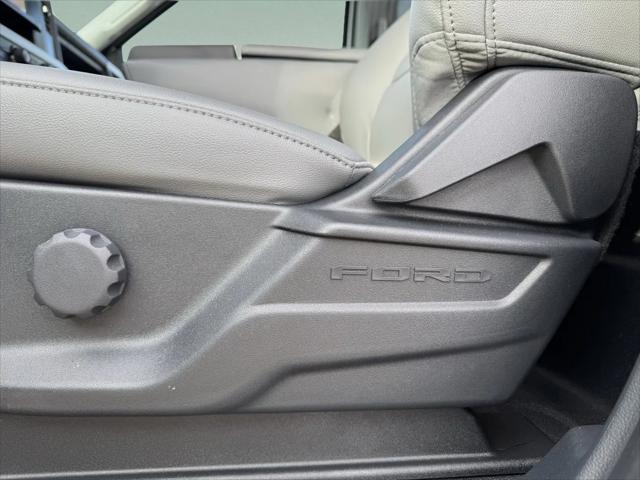 2025 Ford 600 XL