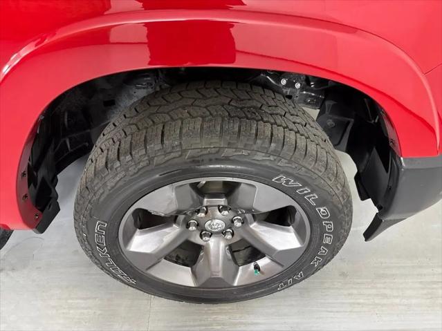 2022 Ram 1500 Big Horn Crew Cab 4x4 5'7" Box