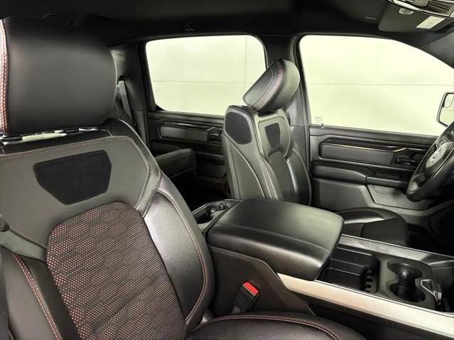 2022 Ram 1500 Big Horn Crew Cab 4x4 5'7" Box