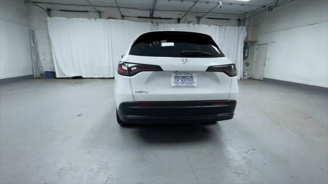 2026 Honda HR-V AWD LX