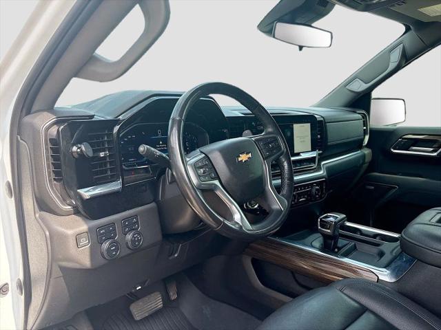 2022 Chevrolet Silverado 1500 4WD Crew Cab Short Bed LT Trail Boss