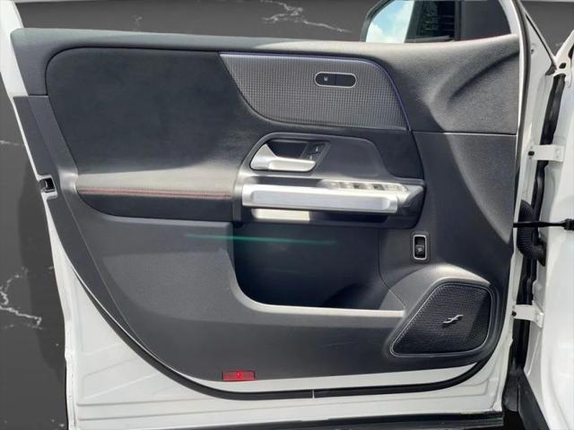 2022 Mercedes-Benz 300 4MATIC