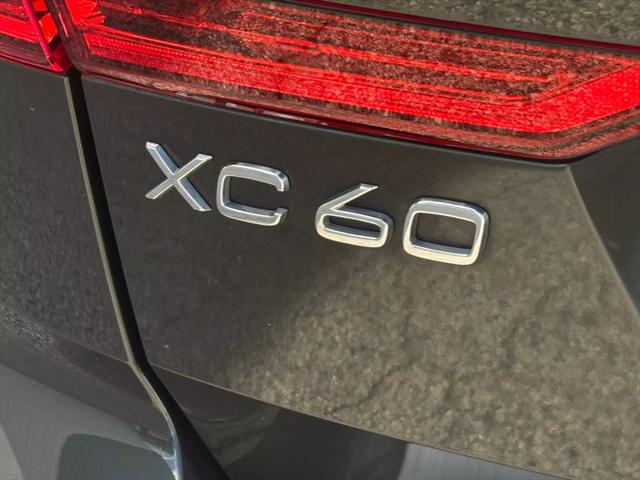 2021 Volvo XC60 T5 Momentum