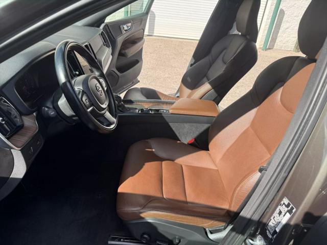 2021 Volvo XC60 T5 Momentum