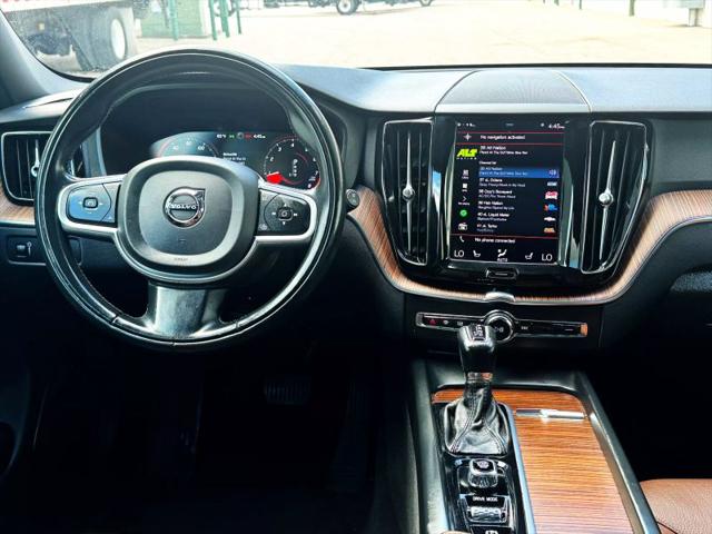 2021 Volvo XC60 T5 Momentum