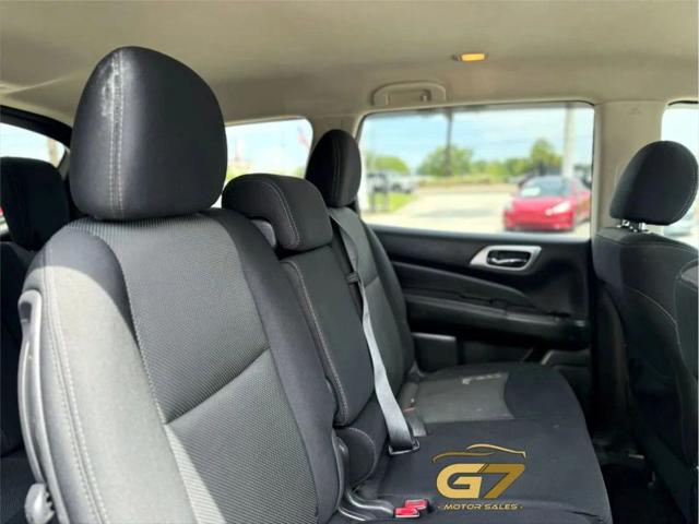 2019 Nissan Pathfinder S