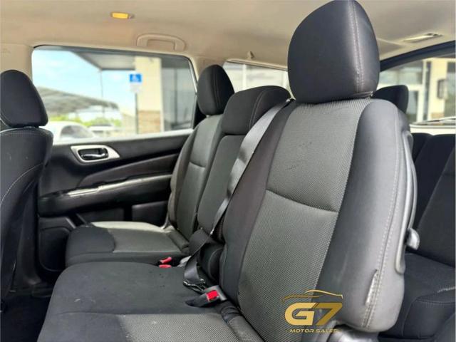 2019 Nissan Pathfinder S