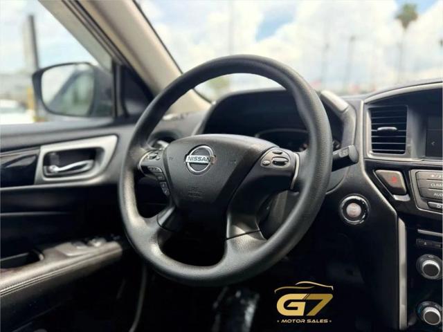 2019 Nissan Pathfinder S