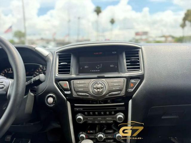 2019 Nissan Pathfinder S