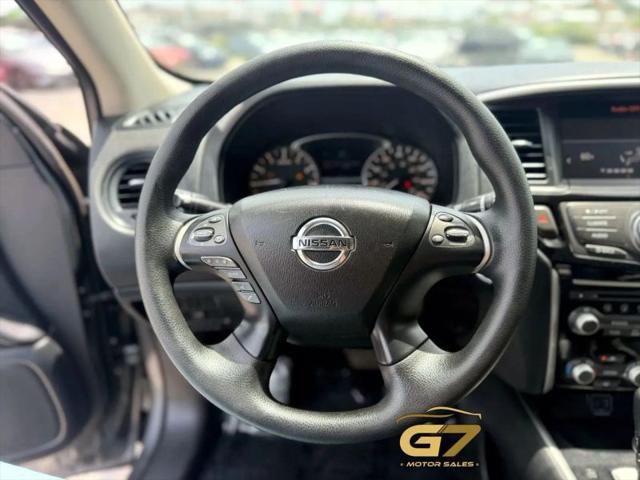 2019 Nissan Pathfinder S
