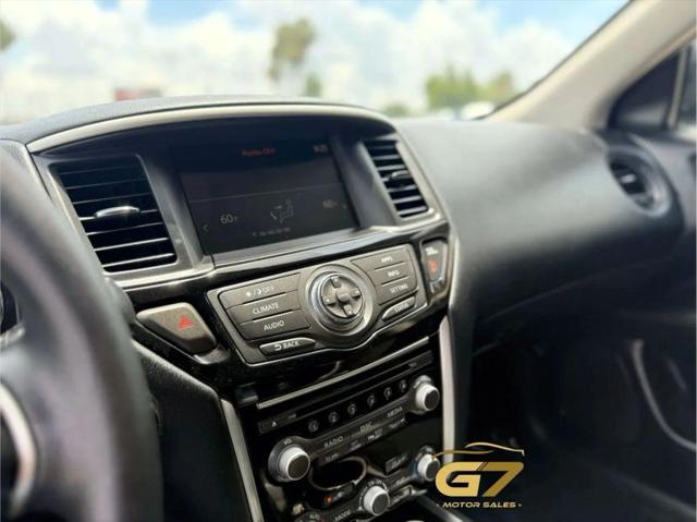 2019 Nissan Pathfinder S