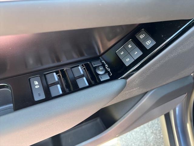 2026 Land Rover Range Rover Velar P400 Dynamic SE